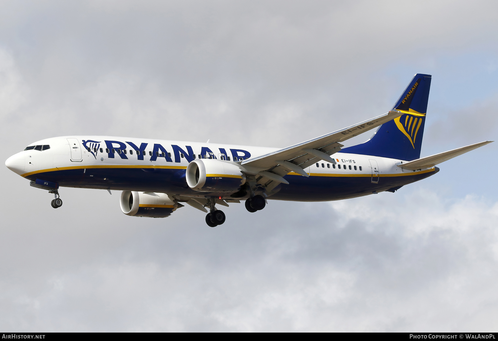Aircraft Photo of EI-IFS | Boeing 737-8200 Max 200 | Ryanair | AirHistory.net #552785