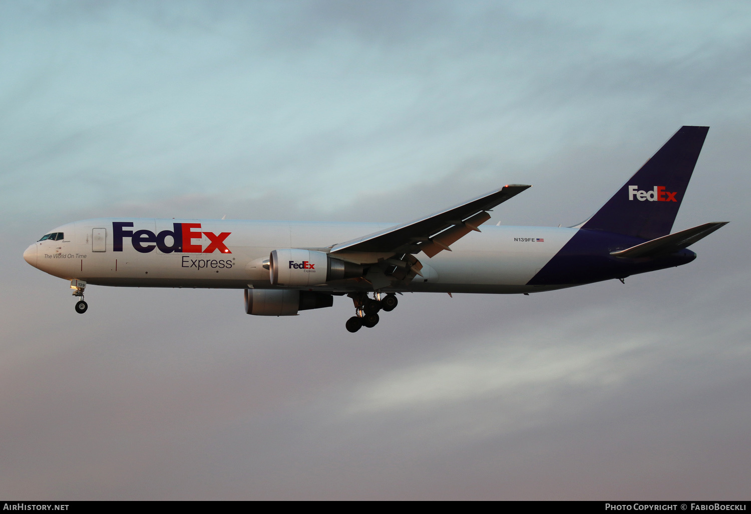 Aircraft Photo of N139FE | Boeing 767-3S2F/ER | FedEx Express | AirHistory.net #552924