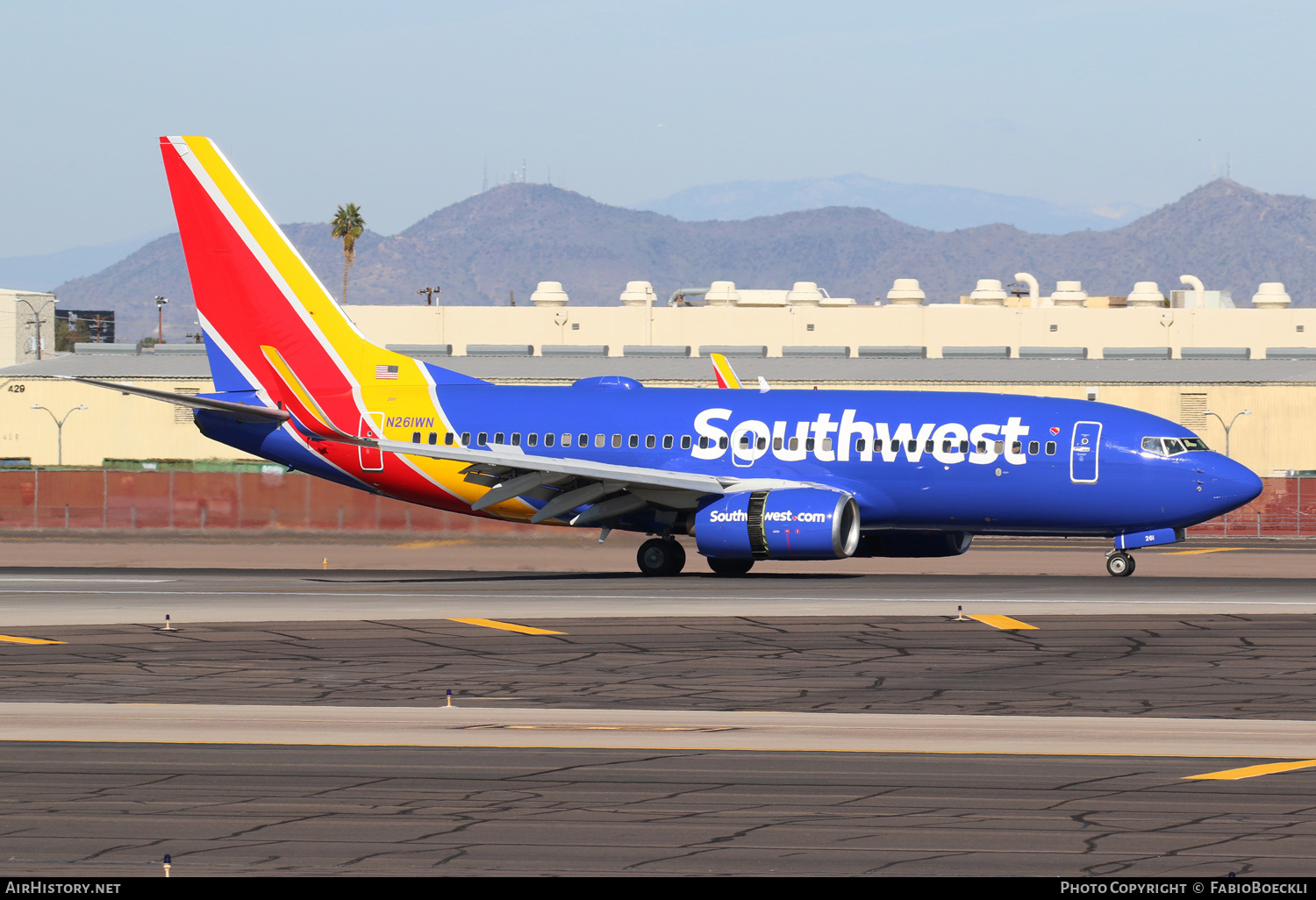 Aircraft Photo of N261WN | Boeing 737-7H4 | Southwest Airlines | AirHistory.net #552929