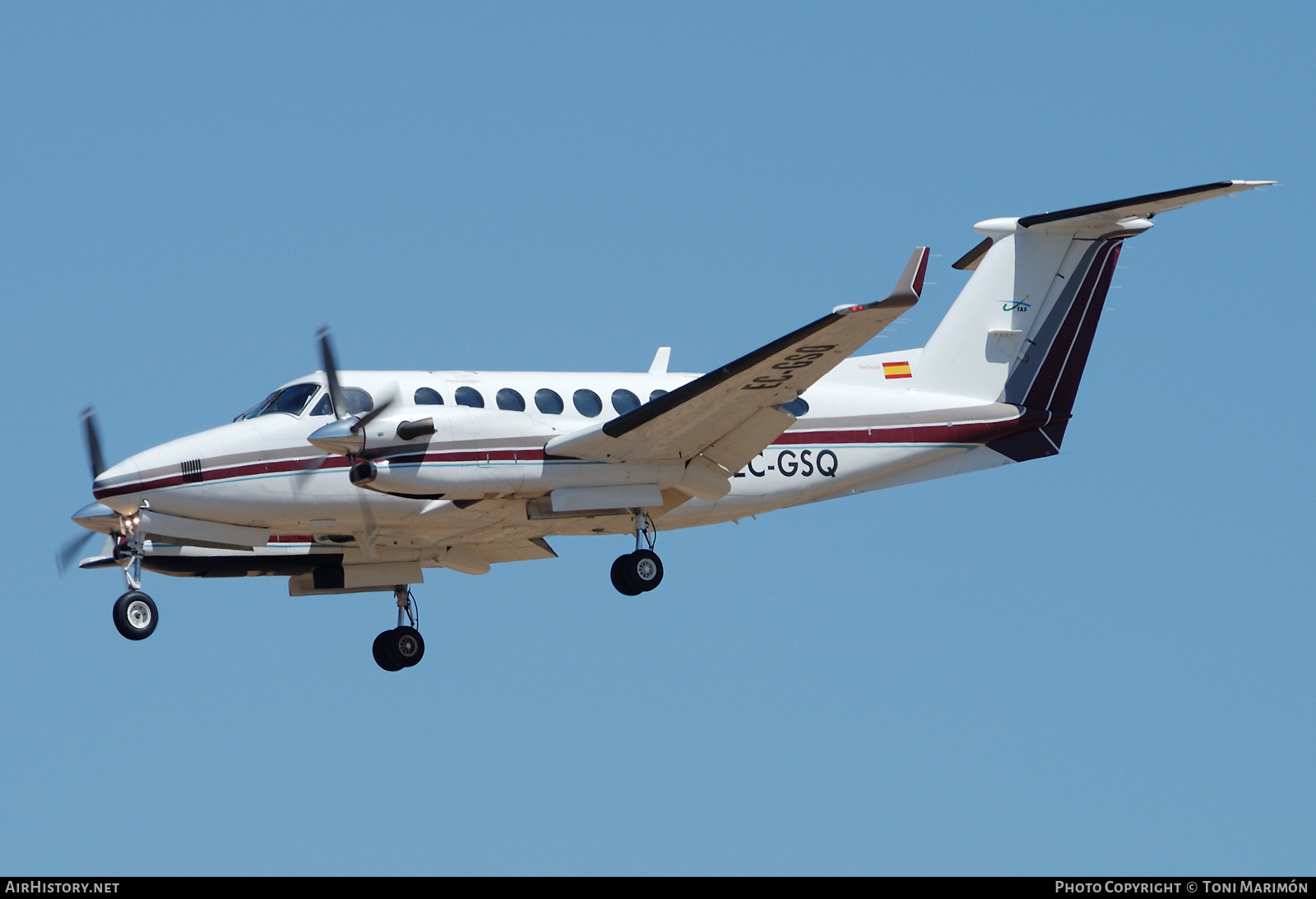 Aircraft Photo of EC-GSQ | Beech Super King Air 350 (B300) | TAS Aviación - Transportes Aéreos del Sur | AirHistory.net #552992