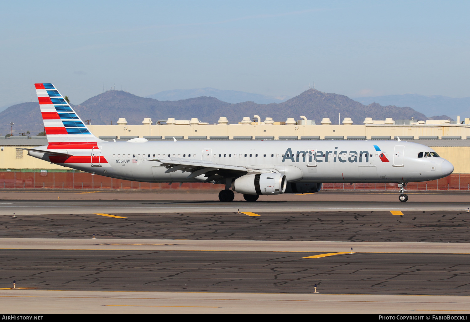 Aircraft Photo of N561UW | Airbus A321-231 | American Airlines | AirHistory.net #553010