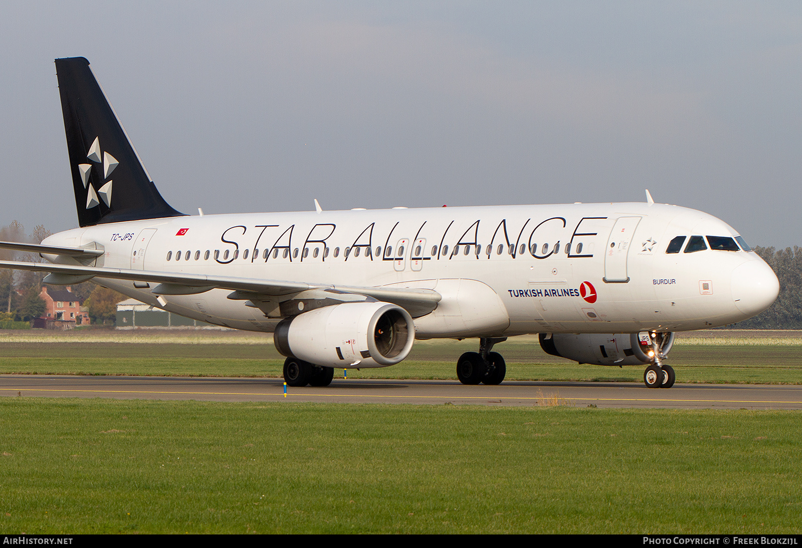 Aircraft Photo of TC-JPS | Airbus A320-232 | Turkish Airlines | AirHistory.net #553053