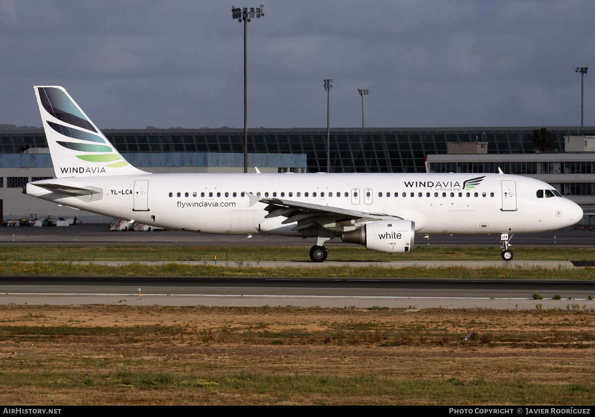 Aircraft Photo of YL-LCA | Airbus A320-211 | Windavia | AirHistory.net #553072