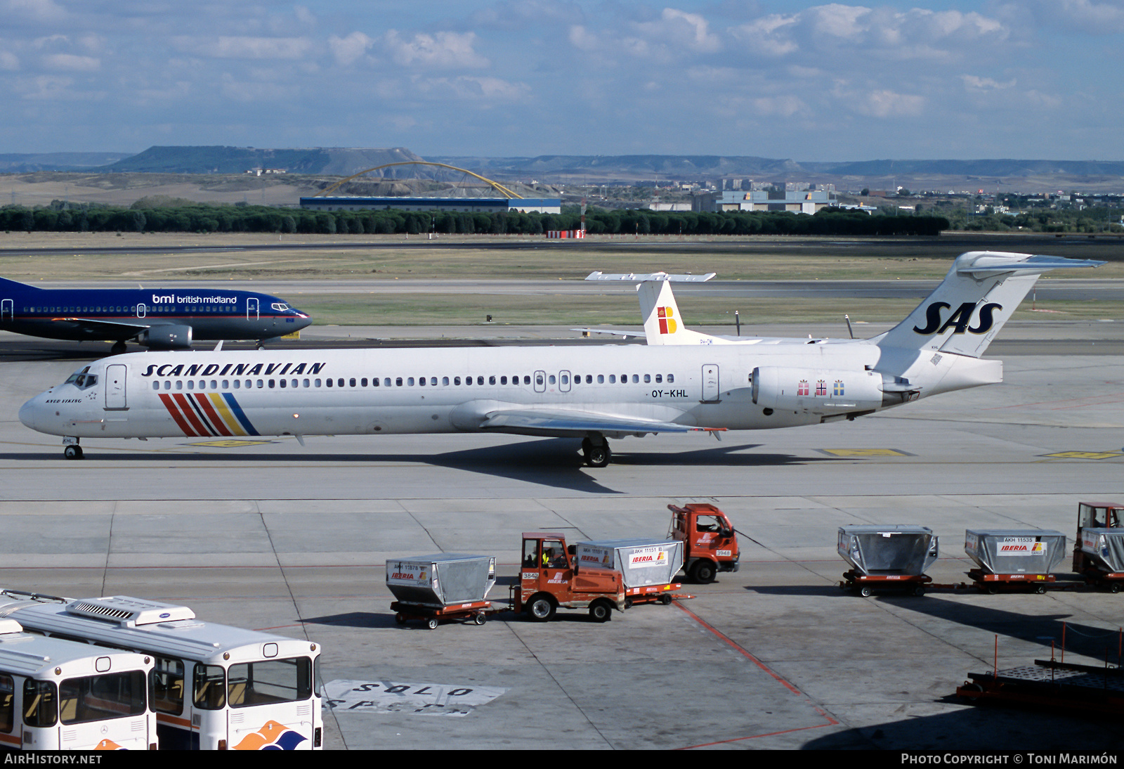 Aircraft Photo of OY-KHL | McDonnell Douglas MD-81 (DC-9-81) | Scandinavian Airlines - SAS | AirHistory.net #553108