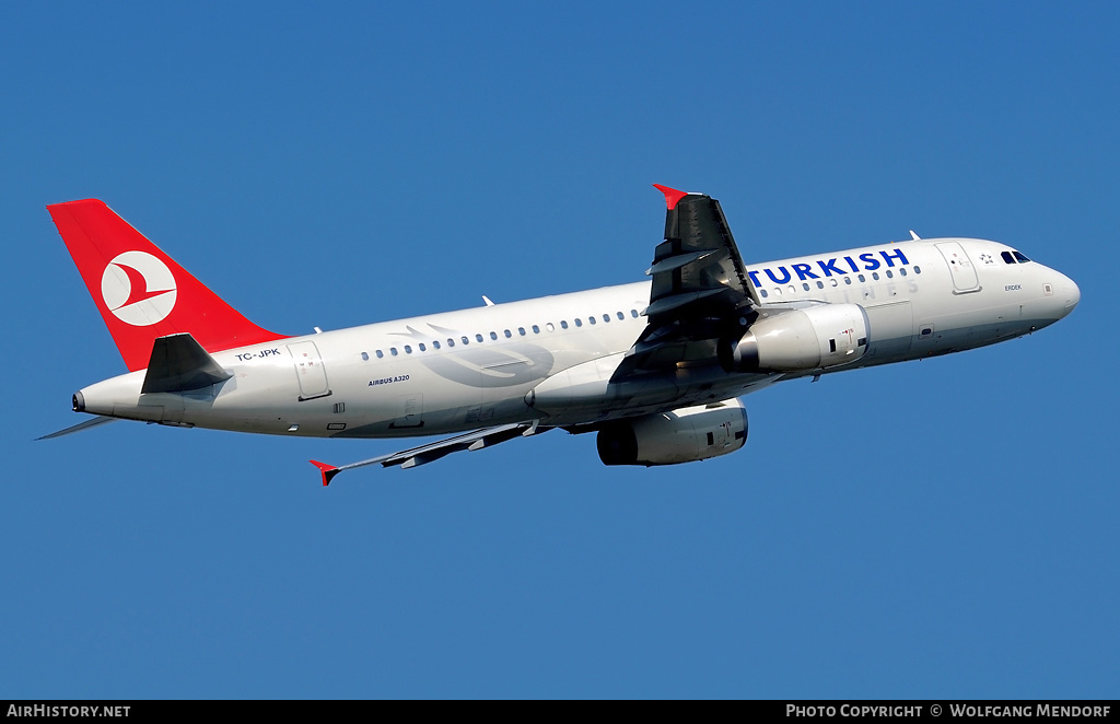Aircraft Photo of TC-JPK | Airbus A320-232 | Turkish Airlines | AirHistory.net #553145
