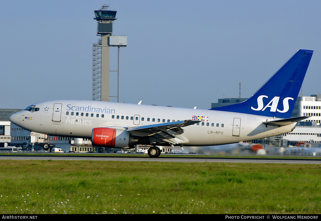 Aircraft Photo of LN-RPU | Boeing 737-683 | Scandinavian Airlines - SAS | AirHistory.net #553192