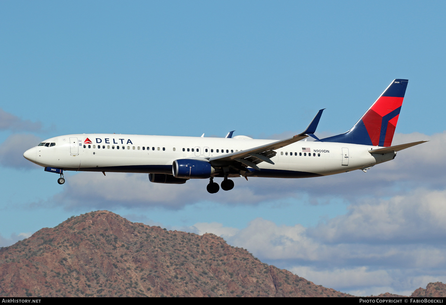 Aircraft Photo of N909DN | Boeing 737-900/ER | Delta Air Lines | AirHistory.net #553214