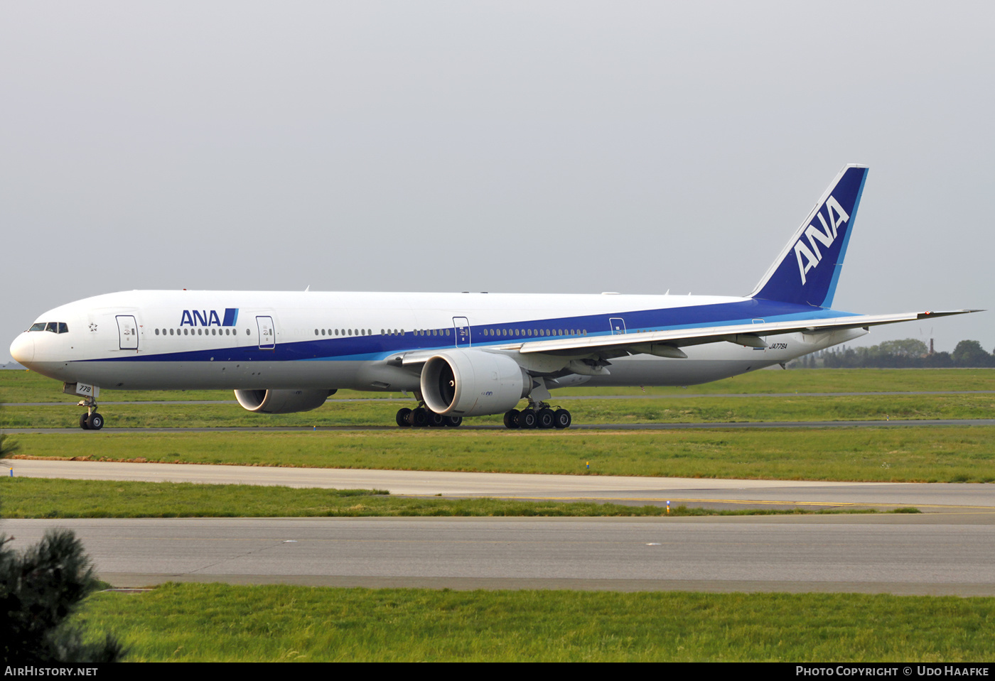 Aircraft Photo of JA779A | Boeing 777-381/ER | All Nippon Airways - ANA | AirHistory.net #553235