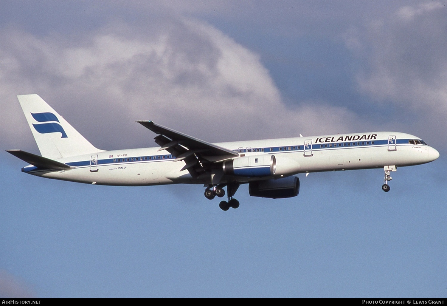 Aircraft Photo of TF-FII | Boeing 757-208 | Icelandair | AirHistory.net #553271