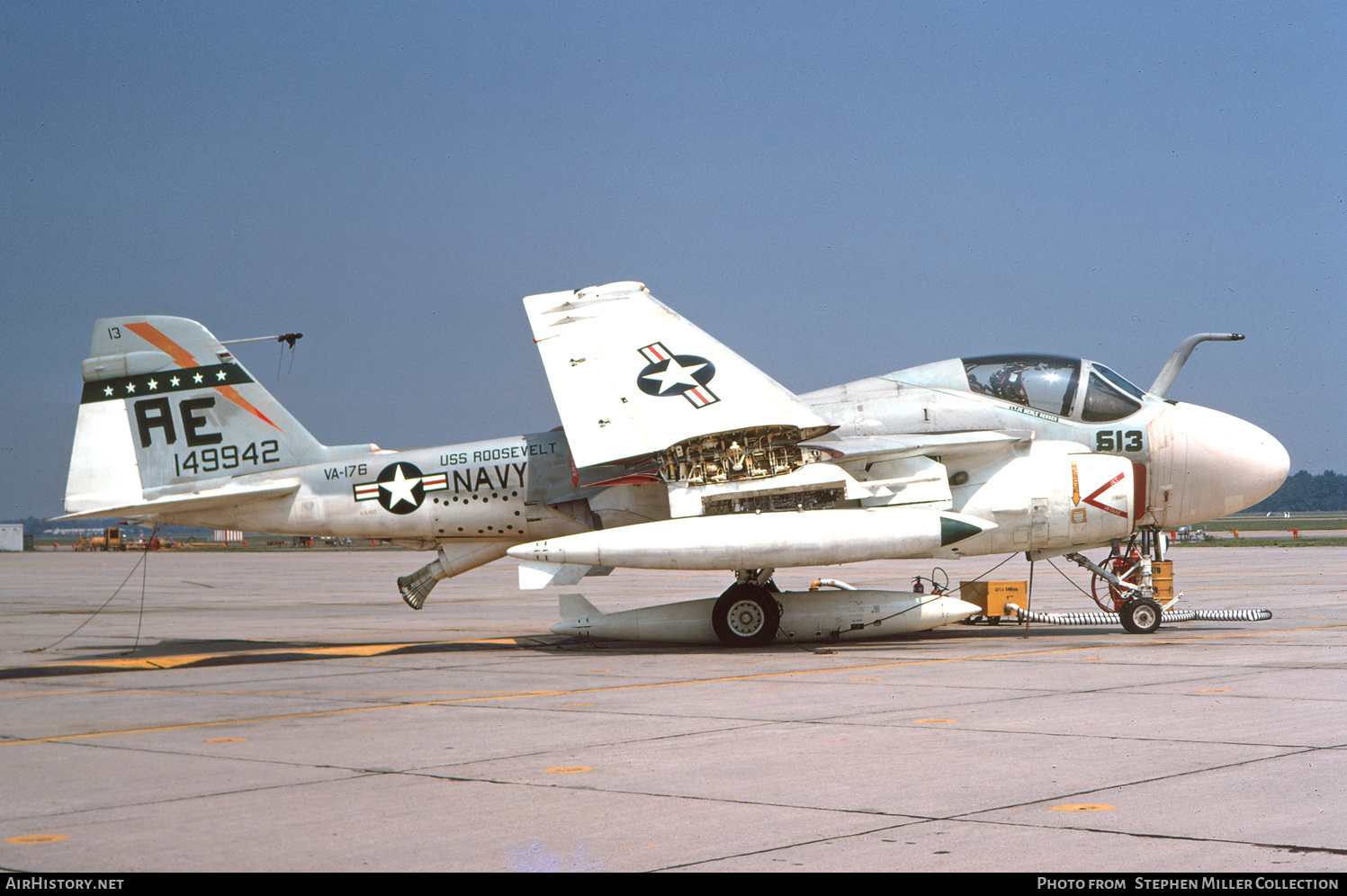 Aircraft Photo of 149942 | Grumman KA-6D Intruder (G-128) | USA - Navy | AirHistory.net #553415