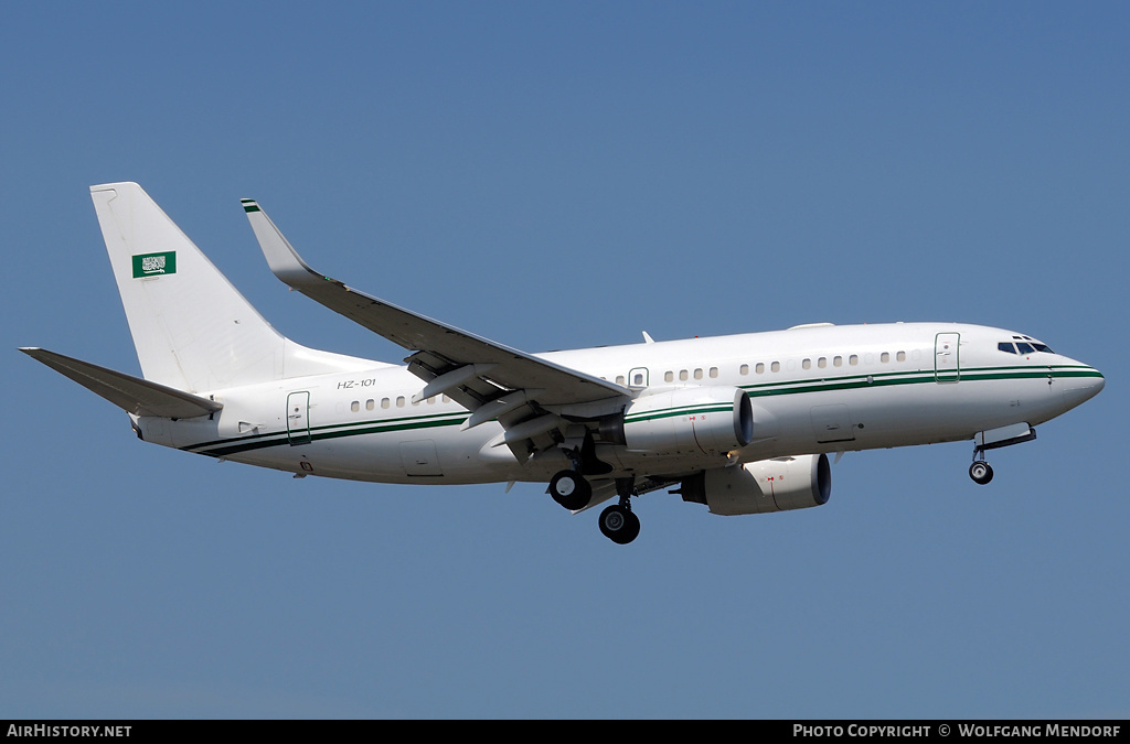 Aircraft Photo of HZ-101 | Boeing 737-7DP BBJ | Saudi Arabia - Air Force | AirHistory.net #553427