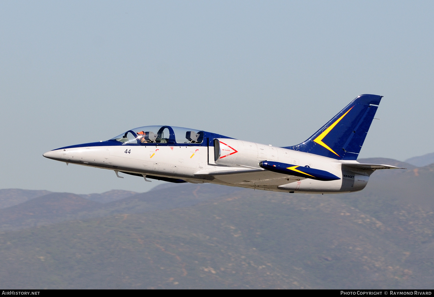 Aircraft Photo of NX44XT | Aero L-39ZO Albatros | AirHistory.net #553429