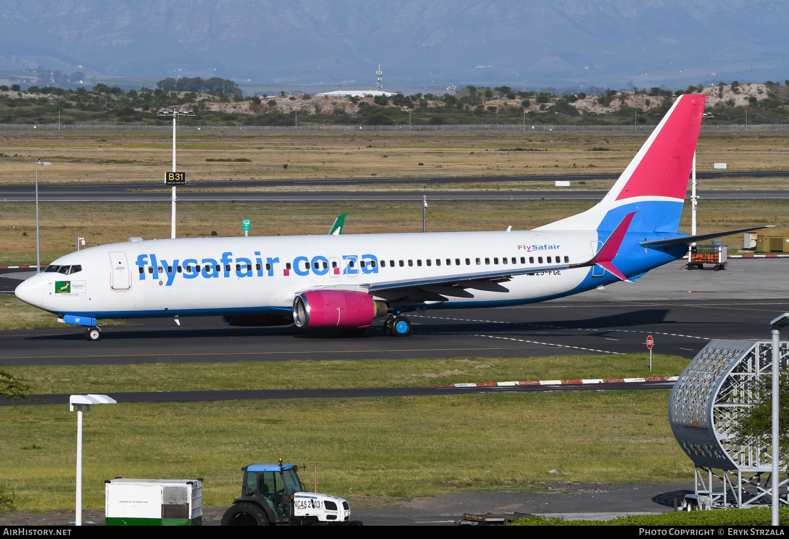 Aircraft Photo of ZS-FGE | Boeing 737-8EH | FlySafair | AirHistory.net #553449