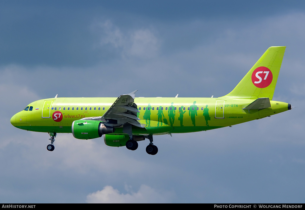 Aircraft Photo of VP-BTN | Airbus A319-114 | S7 Airlines | AirHistory.net #553483