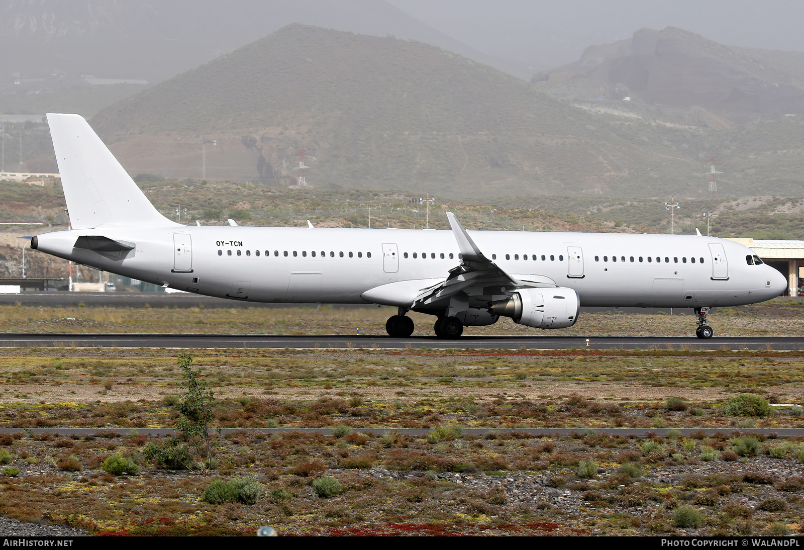 Aircraft Photo of OY-TCN | Airbus A321-211 | AirHistory.net #553498