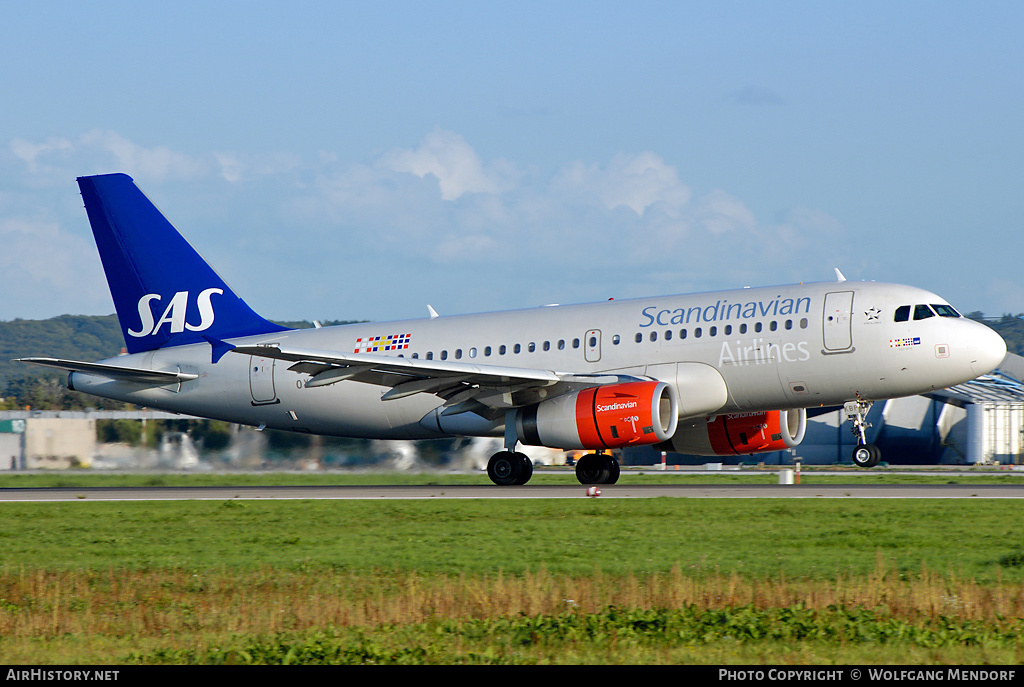 Aircraft Photo of OY-KBP | Airbus A319-132 | Scandinavian Airlines - SAS | AirHistory.net #553741