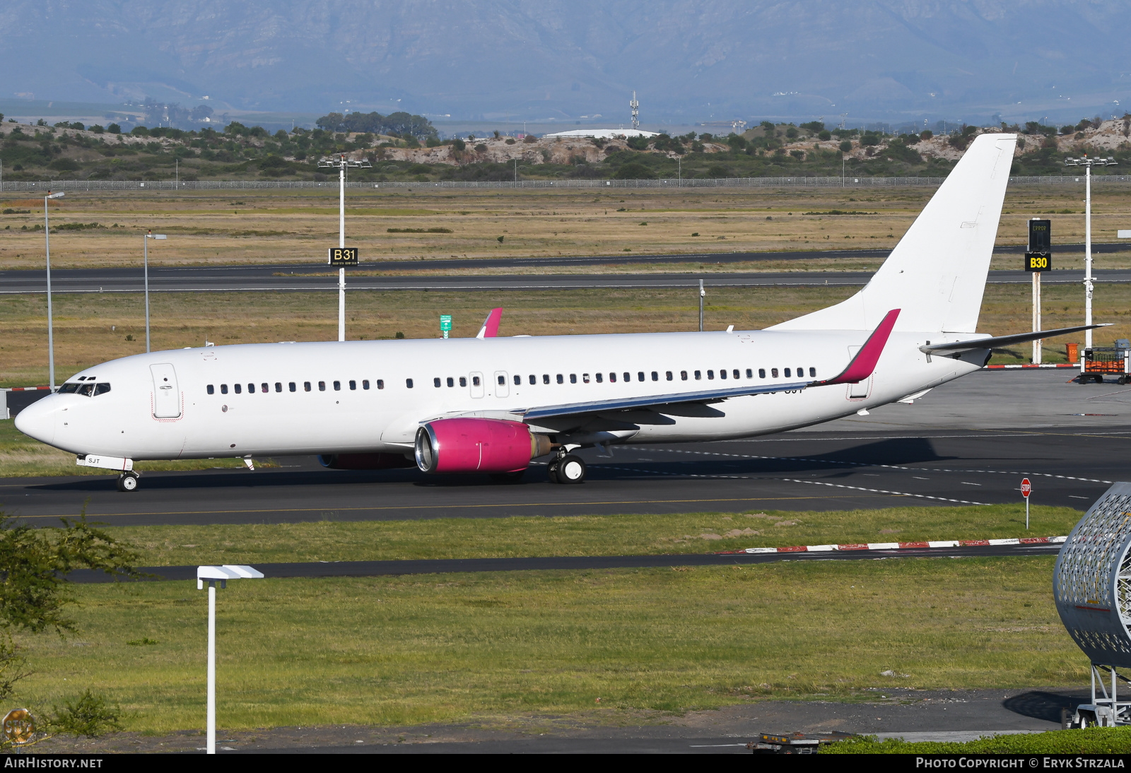 Aircraft Photo of ZS-SJT | Boeing 737-844 | AirHistory.net #553764