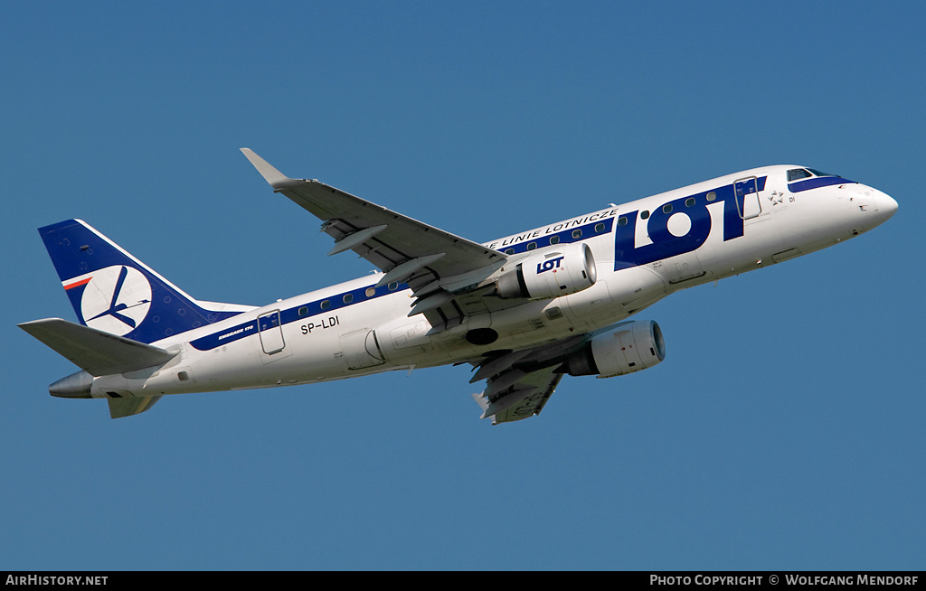 Aircraft Photo of SP-LDI | Embraer 170LR (ERJ-170-100LR) | LOT Polish Airlines - Polskie Linie Lotnicze | AirHistory.net #553806