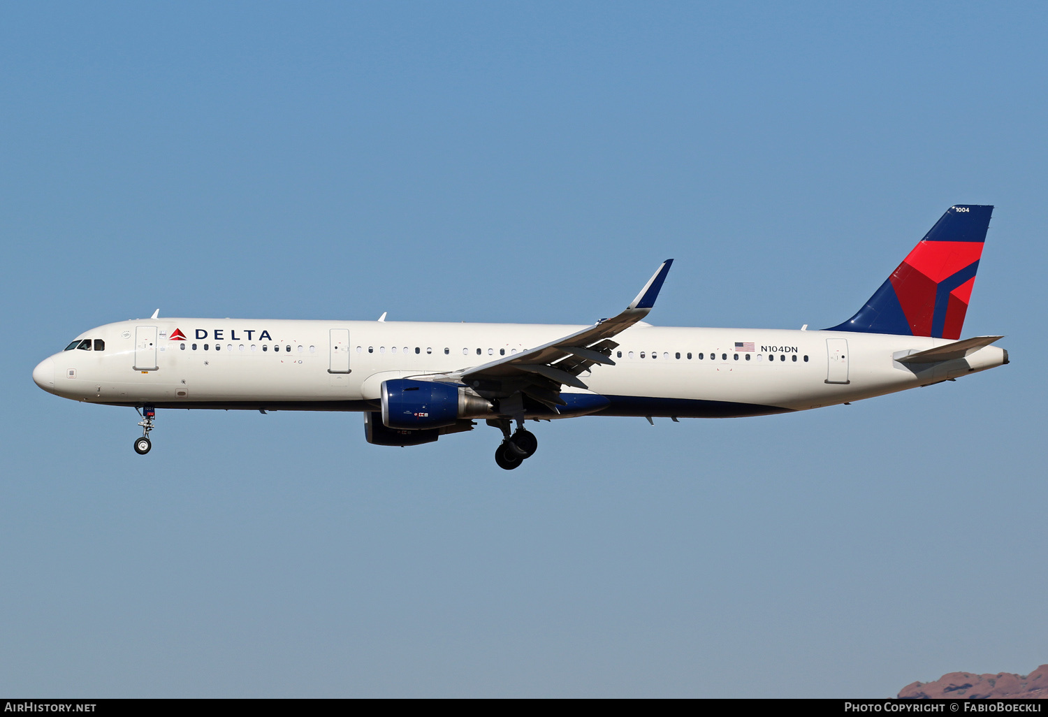Aircraft Photo of N104DN | Airbus A321-211 | Delta Air Lines | AirHistory.net #553841