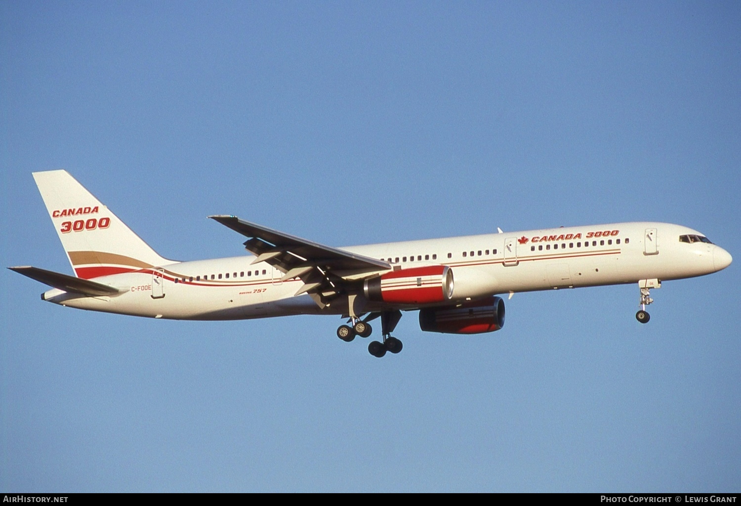 Aircraft Photo of C-FOOE | Boeing 757-28A | Canada 3000 | AirHistory.net #553859