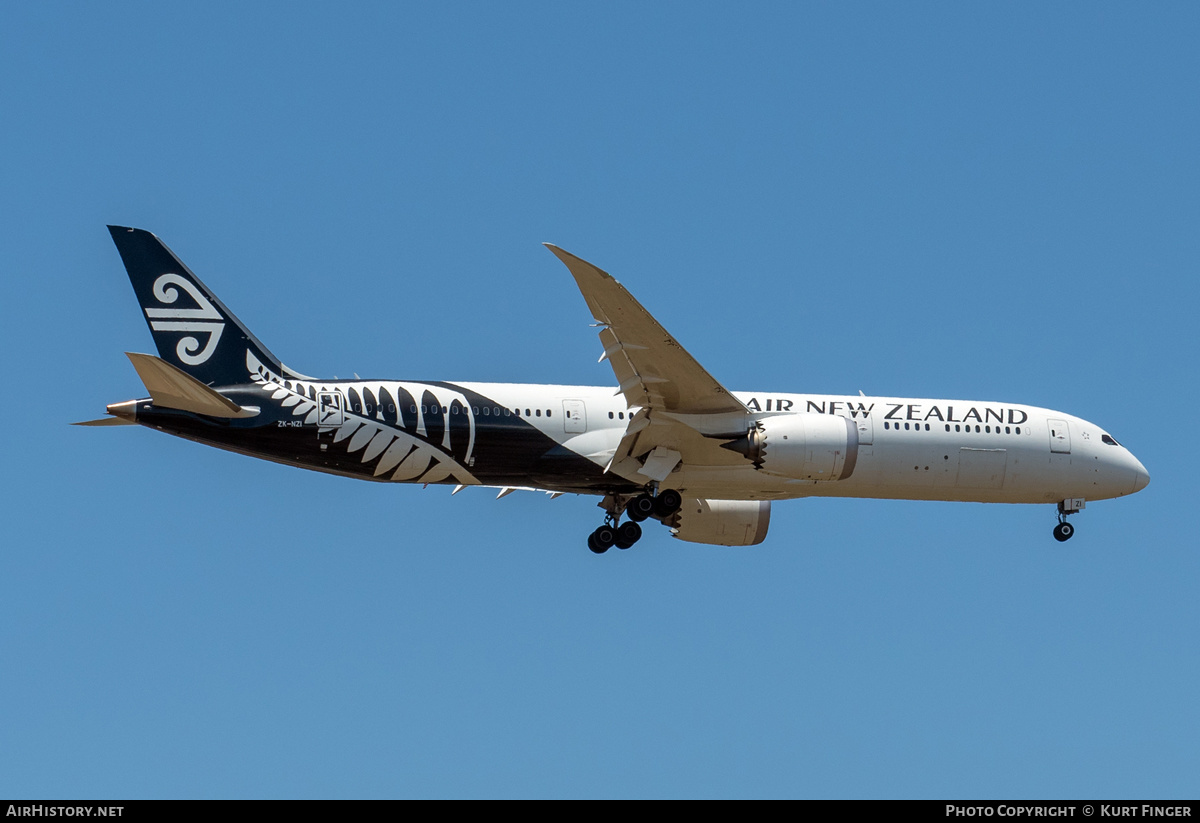 Aircraft Photo of ZK-NZI | Boeing 787-9 Dreamliner | Air New Zealand | AirHistory.net #553866