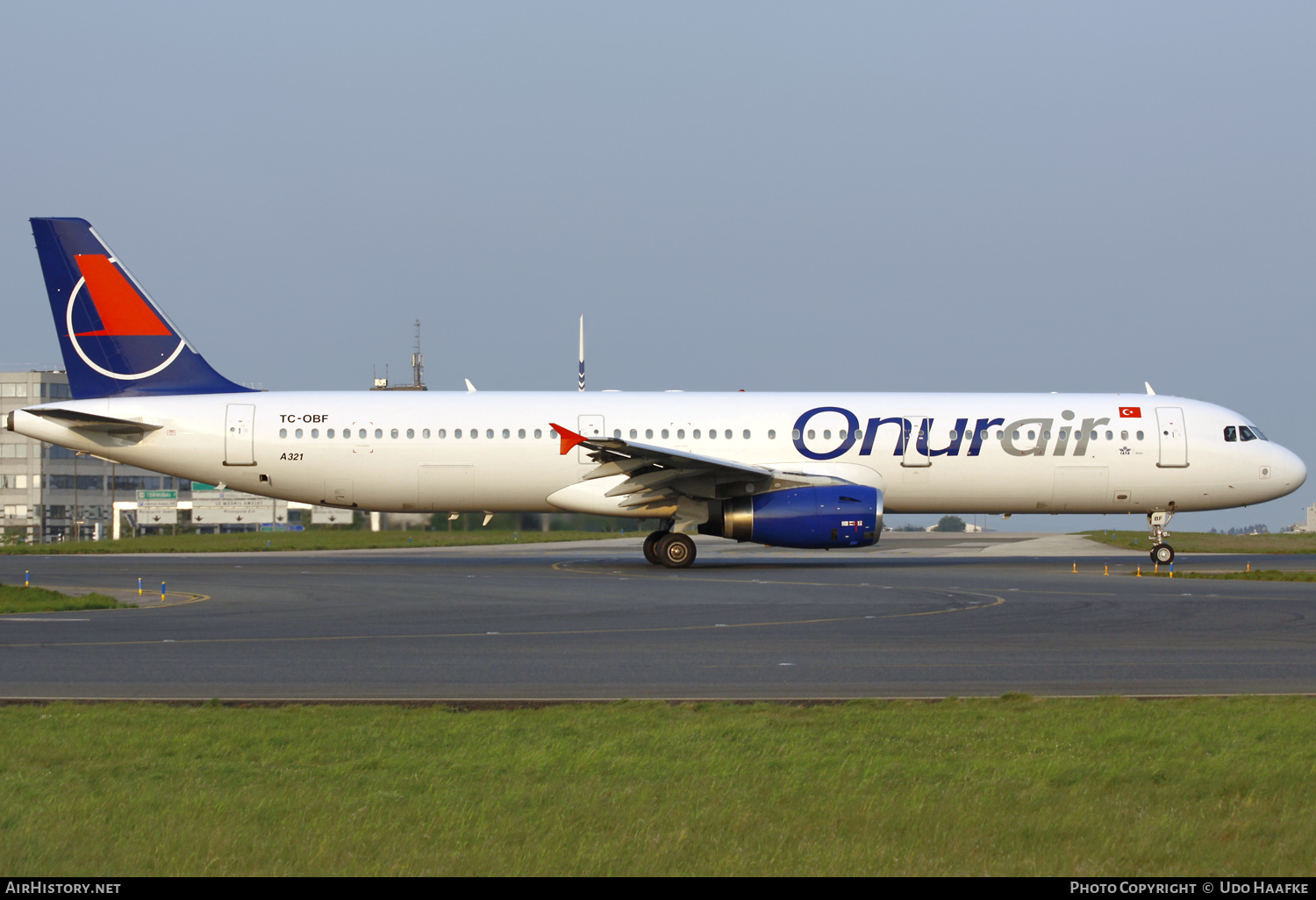 Aircraft Photo of TC-OBF | Airbus A321-231 | Onur Air | AirHistory.net #553907