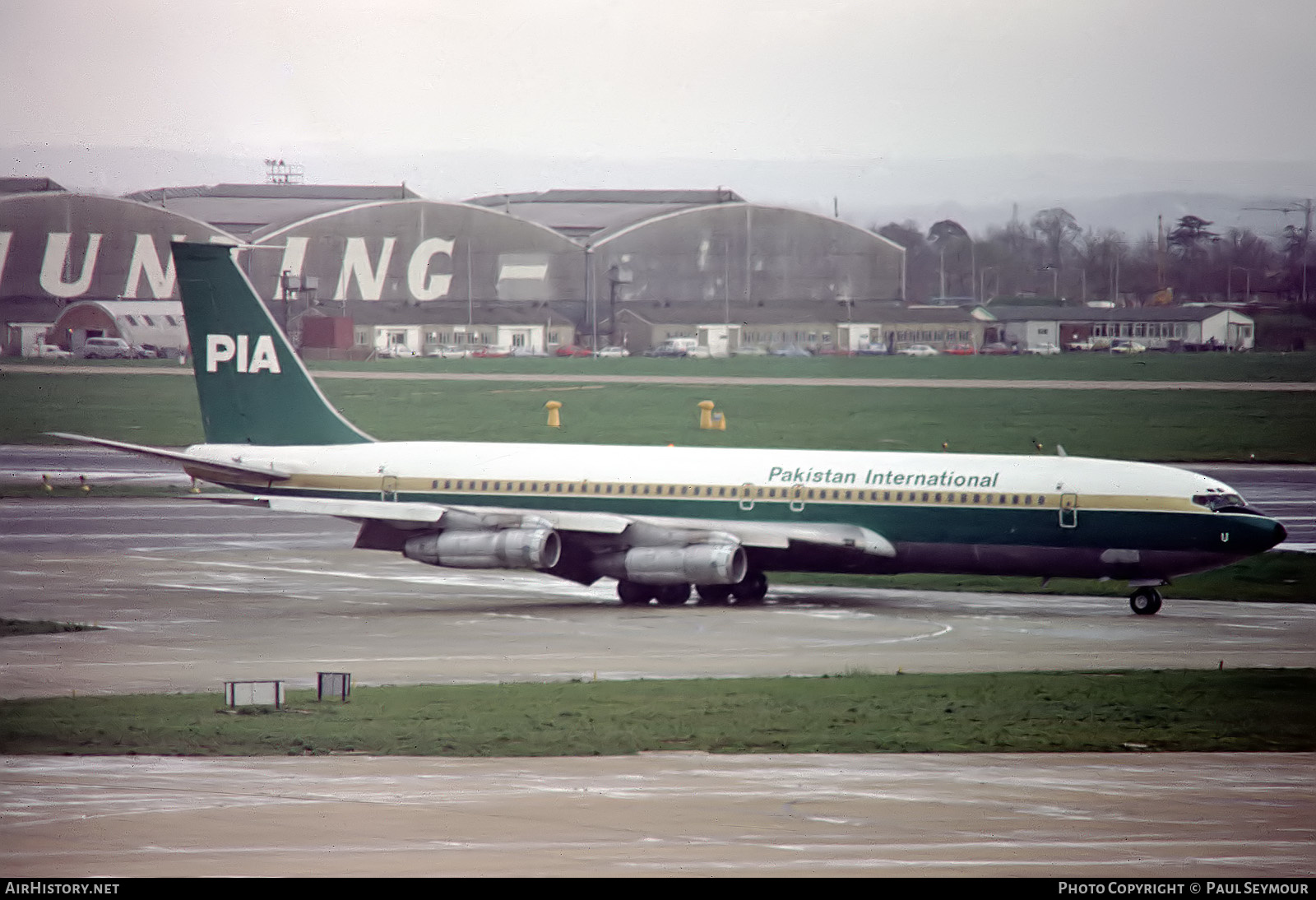 Aircraft Photo of AP-AWU | Boeing 707-373C | Pakistan International Airlines - PIA | AirHistory.net #553924