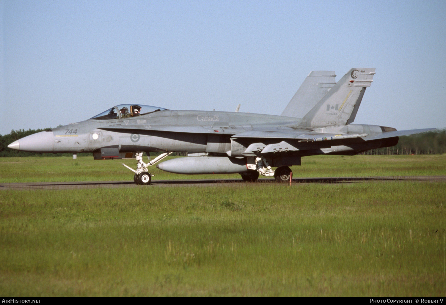 Aircraft Photo of 188744 | McDonnell Douglas CF-188A Hornet | Canada - Air Force | AirHistory.net #553996