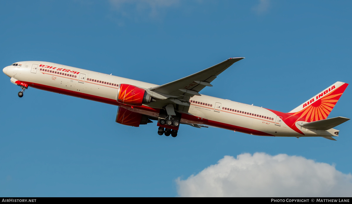 Aircraft Photo of VT-ALT | Boeing 777-337/ER | Air India | AirHistory.net #554008