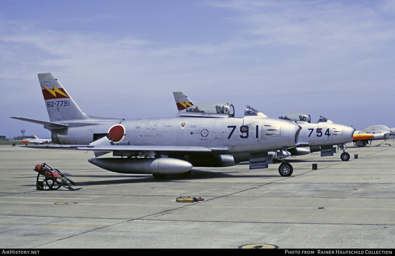 Aircraft Photo of 82-7791 | North American F-86F Sabre | Japan - Air Force | AirHistory.net #554039