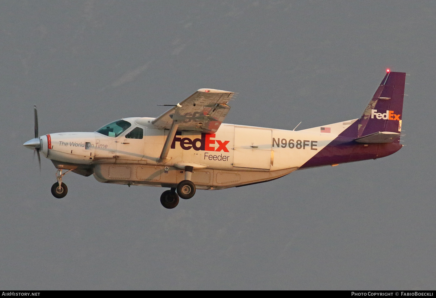 Aircraft Photo of N968FE | Cessna 208B Super Cargomaster | FedEx Feeder | AirHistory.net #554072