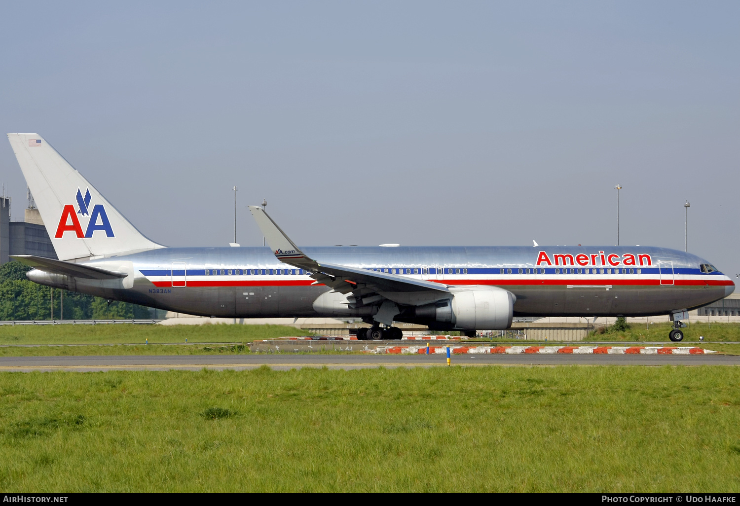 Aircraft Photo of N383AN | Boeing 767-323/ER | American Airlines | AirHistory.net #554088