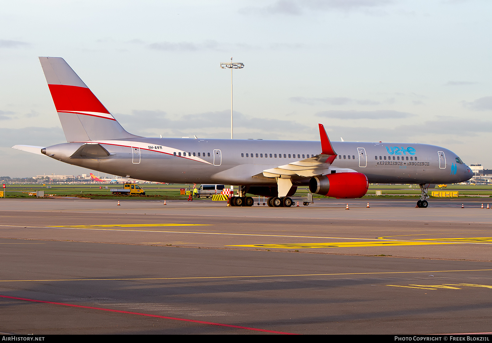 Aircraft Photo of 9H-AVM | Boeing 757-23A | AirHistory.net #554198
