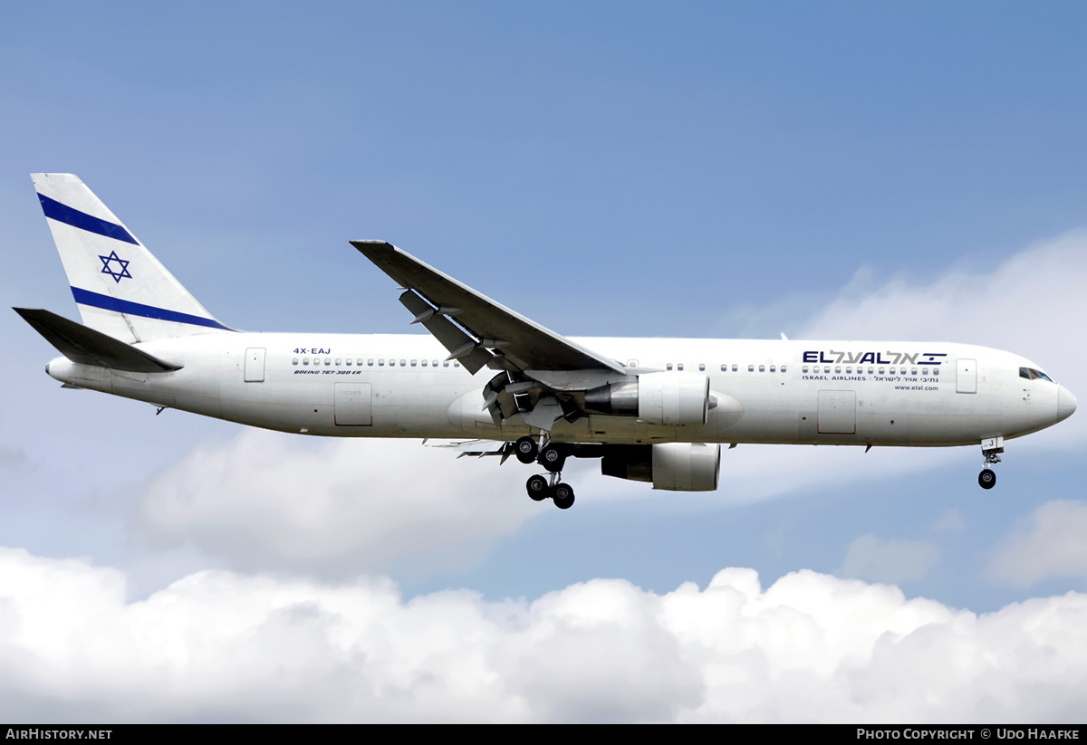 Aircraft Photo of 4X-EAJ | Boeing 767-330/ER | El Al Israel Airlines | AirHistory.net #554209