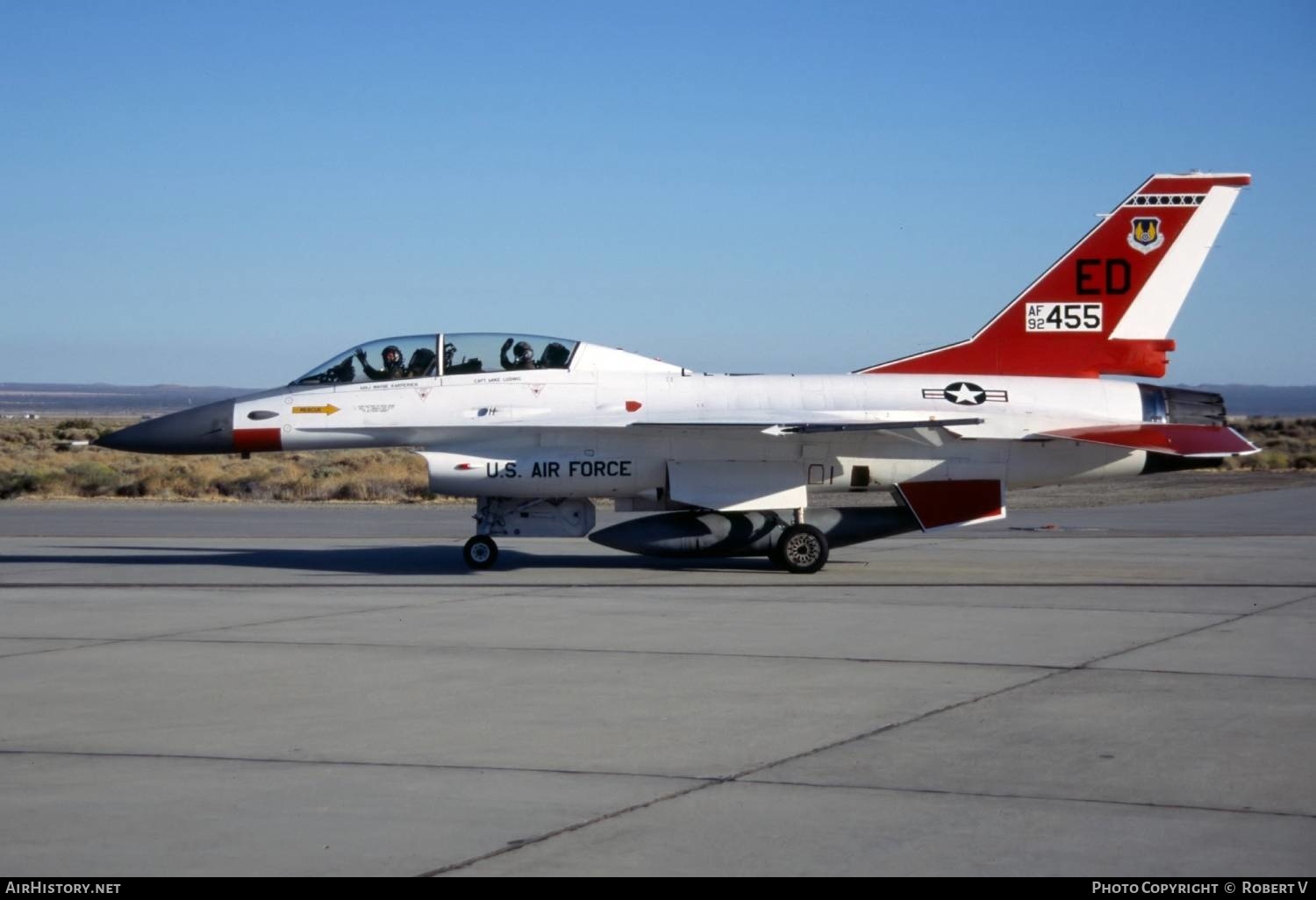 Aircraft Photo of 92-0455 | General Dynamics F-16D Fighting Falcon | USA - Air Force | AirHistory.net #554219