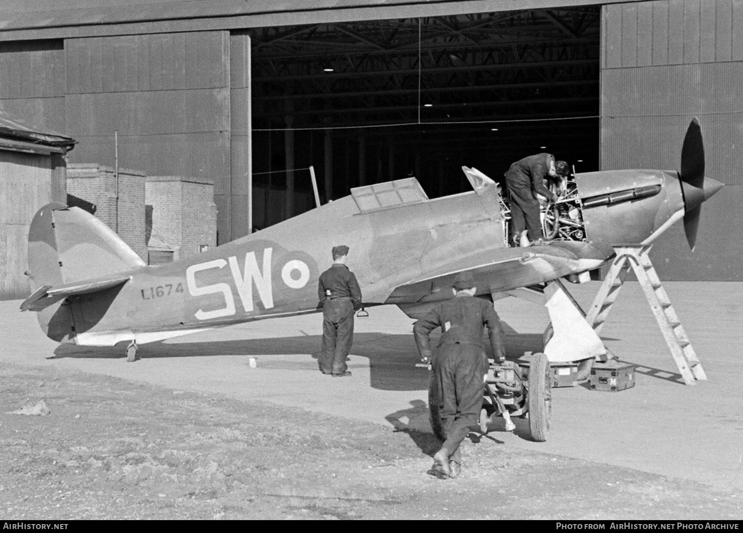 Aircraft Photo of L1674 | Hawker Hurricane Mk1 | UK - Air Force | AirHistory.net #554288