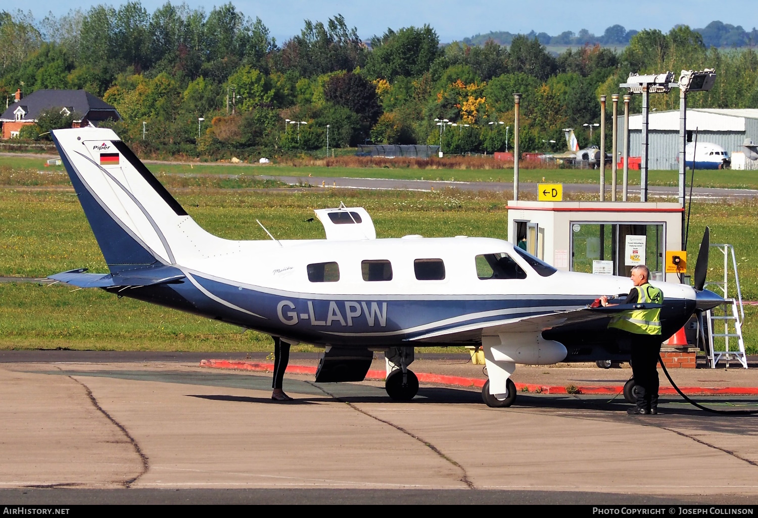 Aircraft Photo of G-LAPW | Piper PA-46-350P Malibu Mirage | AirHistory.net #554309