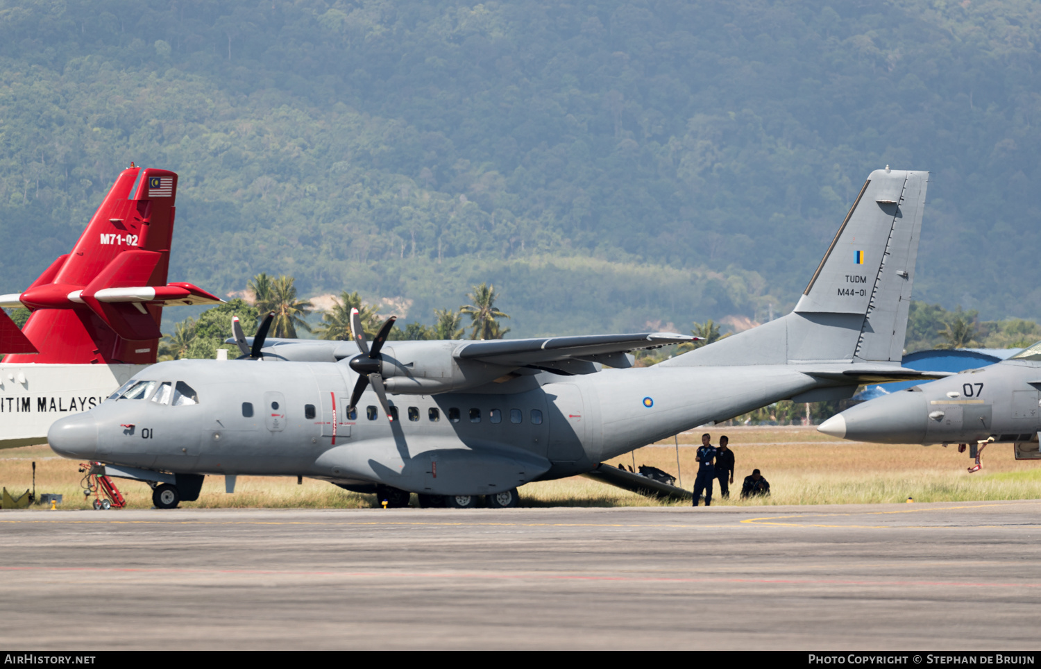 Aircraft Photo of M44-01 | CASA/IPTN CN235-220 | Malaysia - Air Force | AirHistory.net #554366