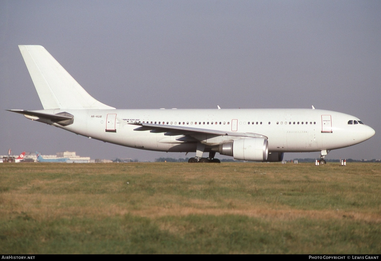 Aircraft Photo of A6-KUB | Airbus A310-304 | AirHistory.net #554388