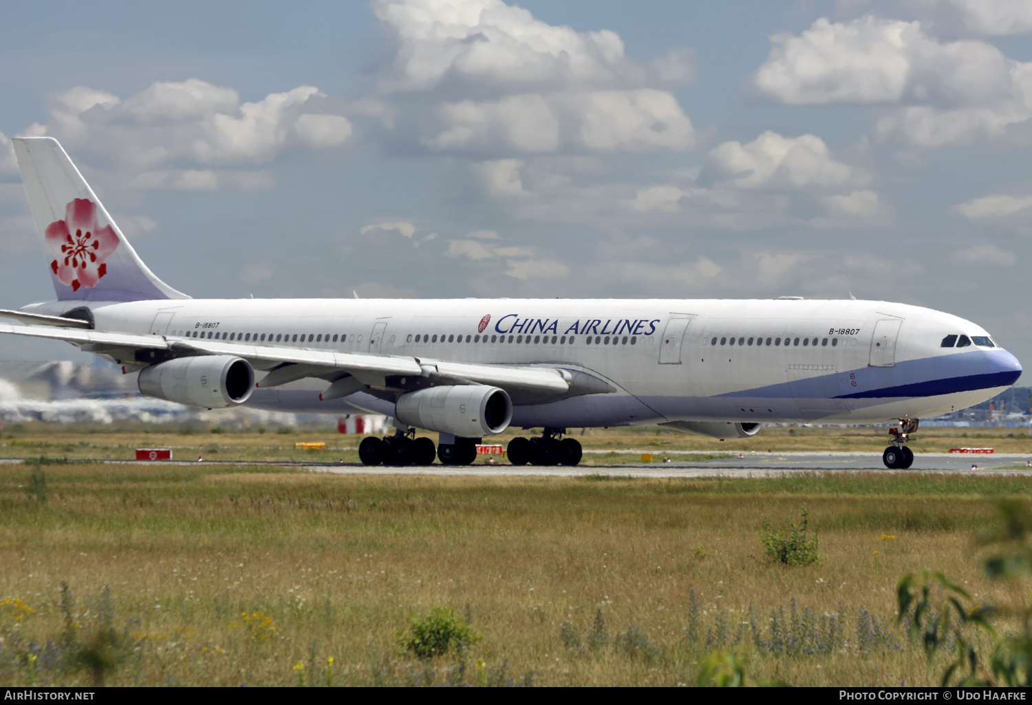 Aircraft Photo of B-18807 | Airbus A340-313X | China Airlines | AirHistory.net #554481