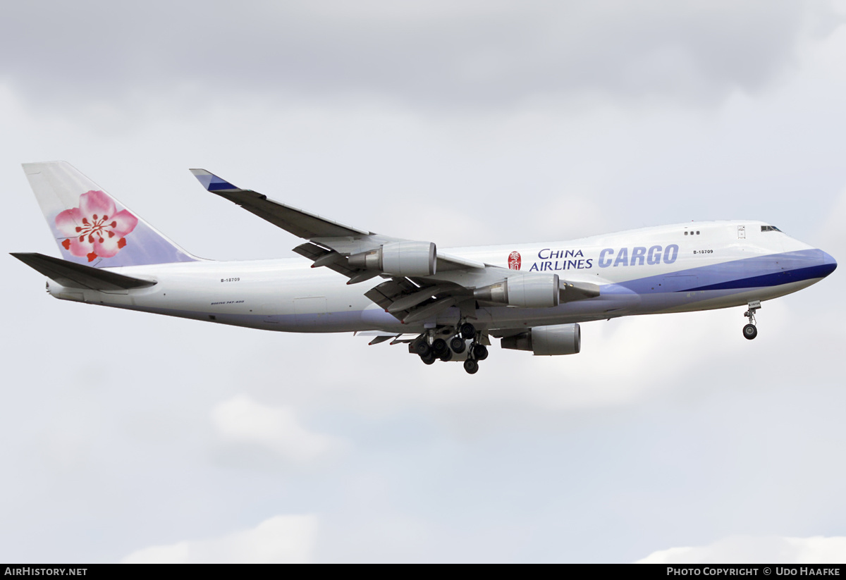 Aircraft Photo of B-18709 | Boeing 747-409F/SCD | China Airlines Cargo | AirHistory.net #554518