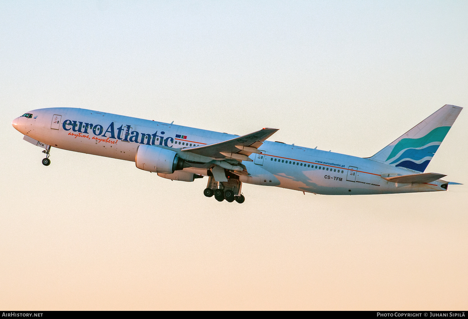 Aircraft Photo of CS-TFM | Boeing 777-212/ER | Euro Atlantic Airways | AirHistory.net #554575