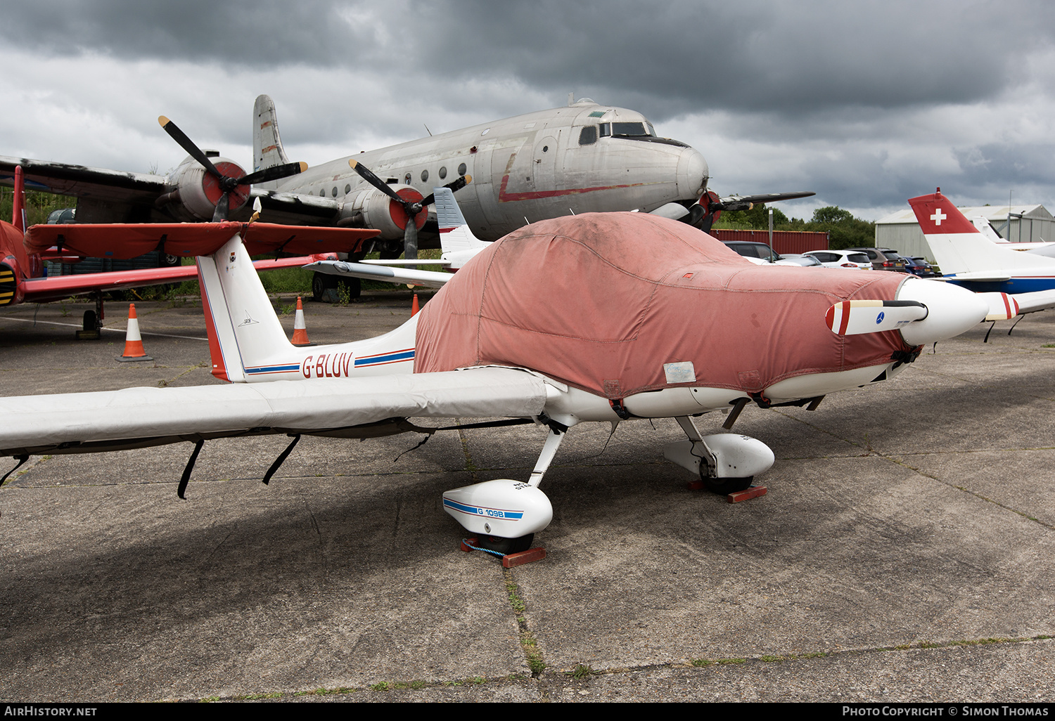 Aircraft Photo of G-BLUV | Grob G-109B | AirHistory.net #554686
