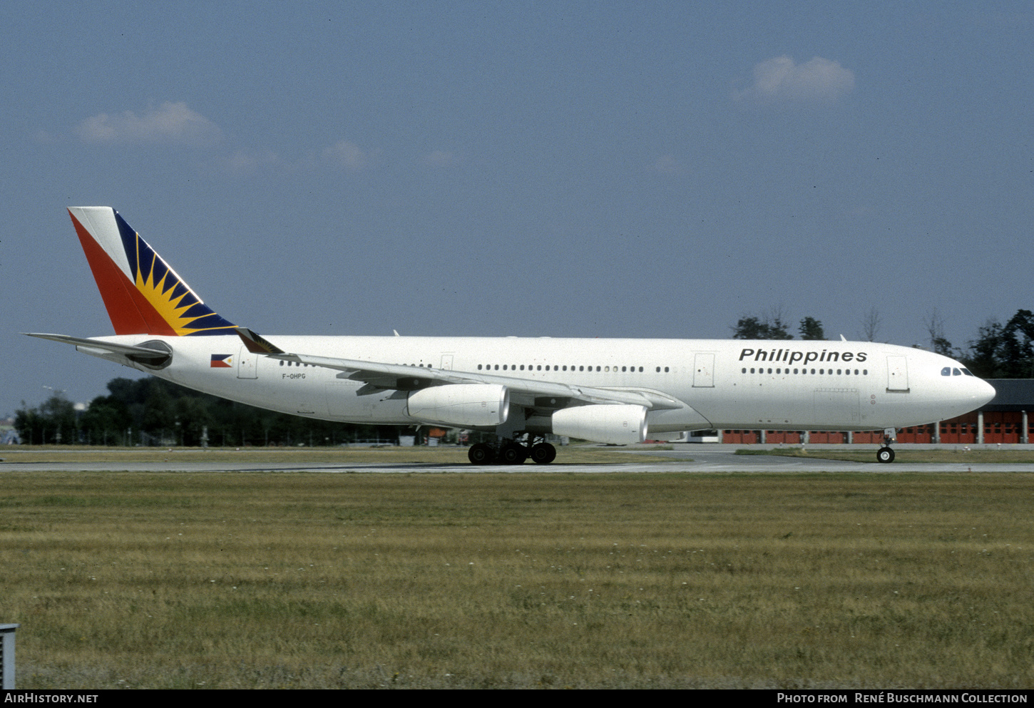 Aircraft Photo of F-OHPG | Airbus A340-211 | Philippine Airlines | AirHistory.net #554784