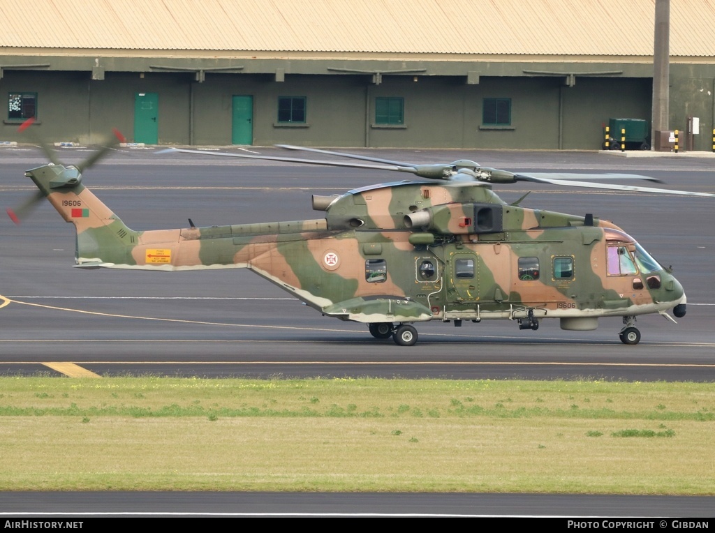 Aircraft Photo of 19606 | AgustaWestland EH101-514 | Portugal - Air Force | AirHistory.net #554791