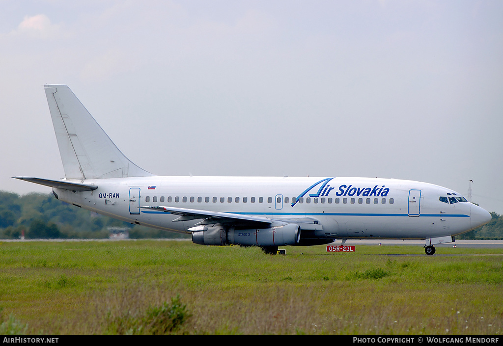 Aircraft Photo of OM-RAN | Boeing 737-230/Adv | Air Slovakia | AirHistory.net #554828