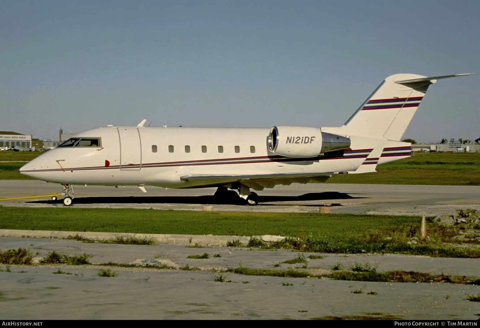 Aircraft Photo of N121DF | Bombardier Challenger 604 (CL-600-2B16) | AirHistory.net #554866