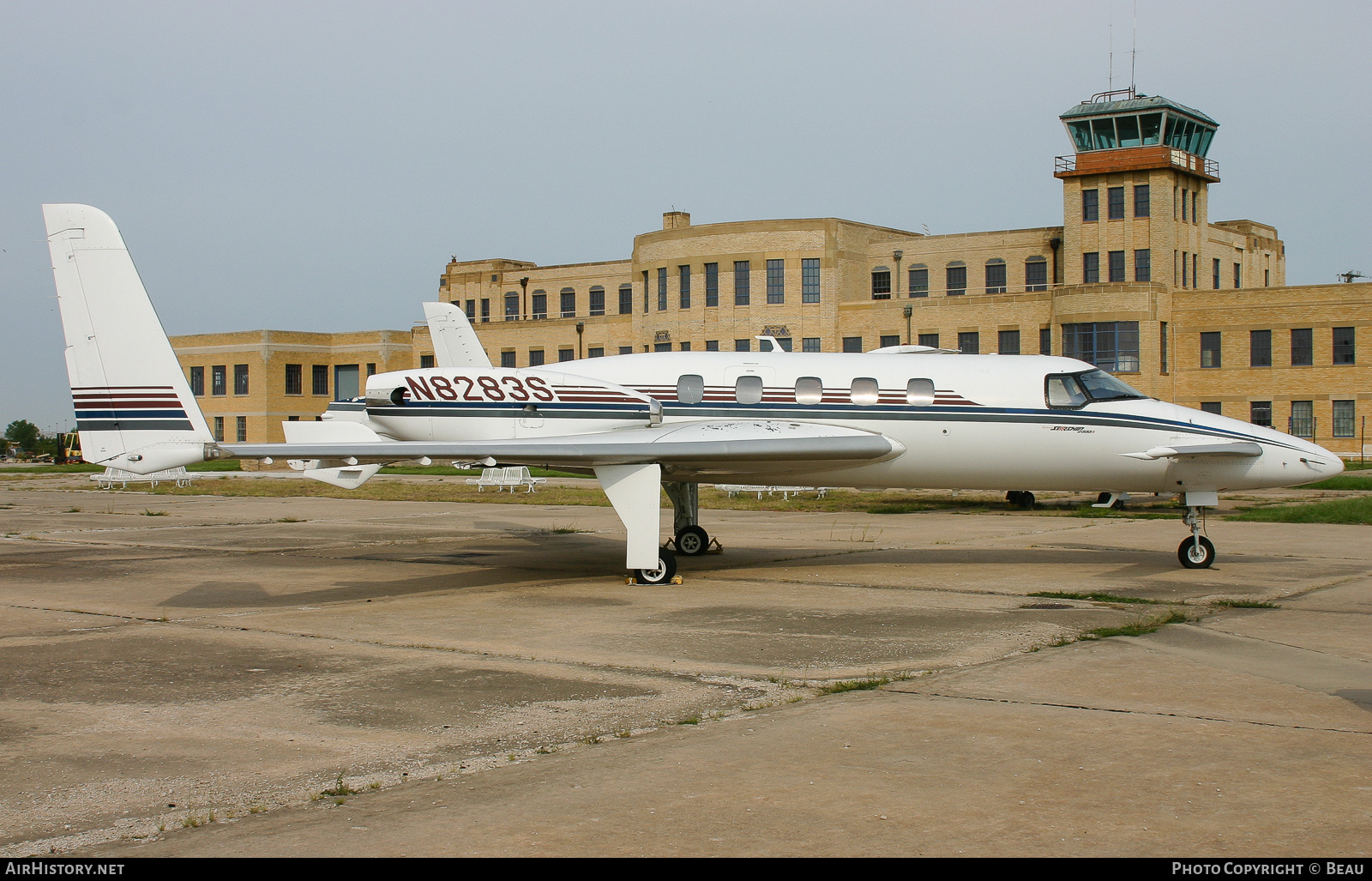 Aircraft Photo of N8283S | Beech 2000A Starship 1 | AirHistory.net #554929