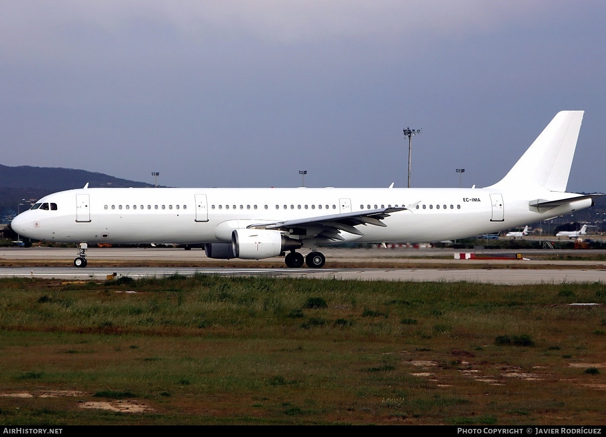 Aircraft Photo of EC-IMA | Airbus A321-211 | AirHistory.net #554971