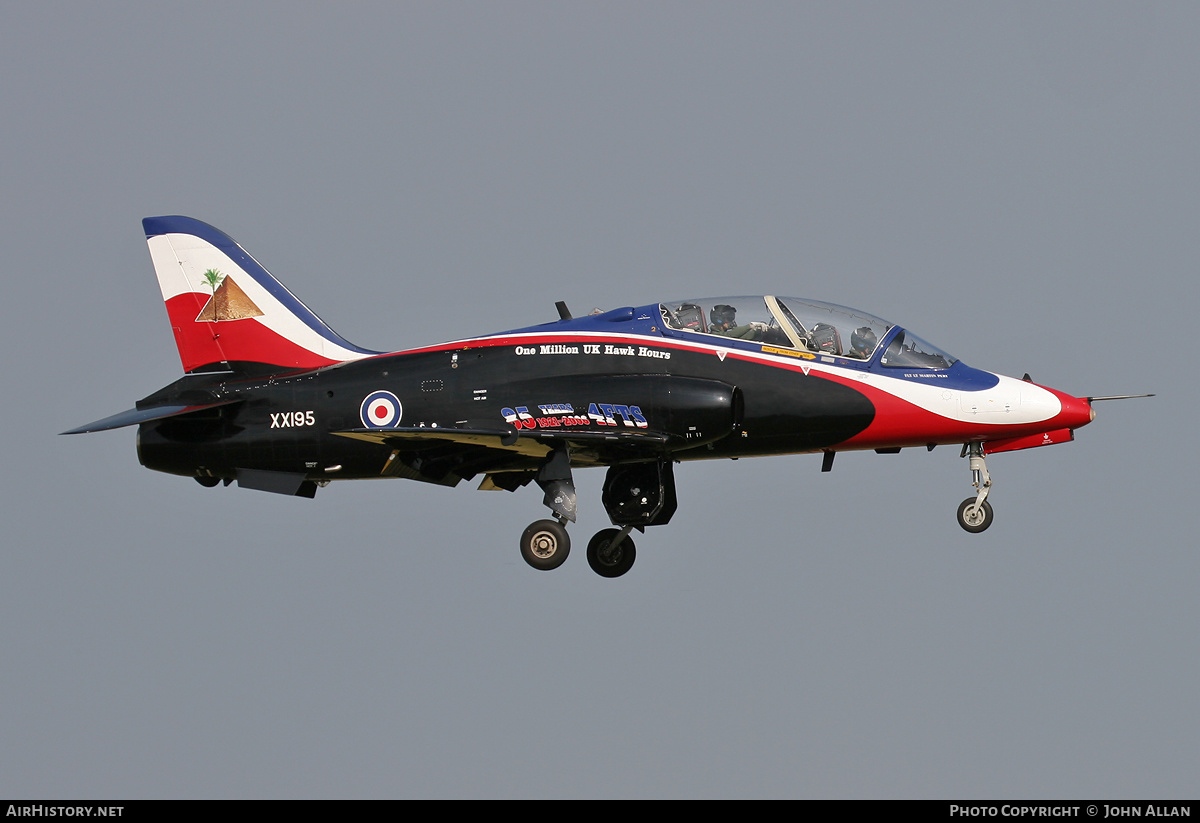 Aircraft Photo of XX195 | British Aerospace Hawk T.1 | UK - Air Force | AirHistory.net #555033